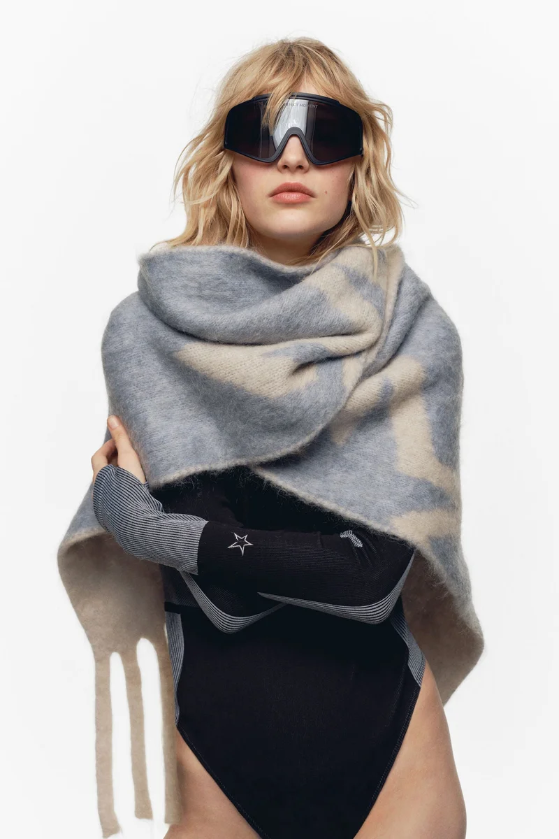 H&M Mohair-blend scarf
